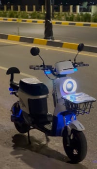 شحن • نضيفه • ٦ بطاريات