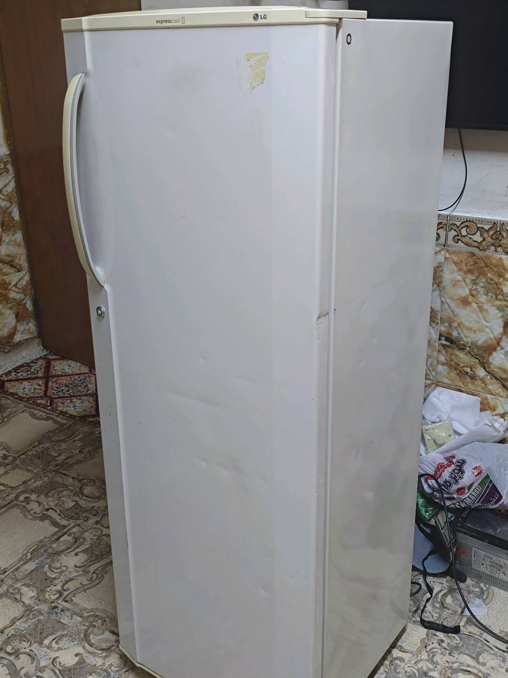 سلام عليكم ثلاجه lg ثلاجه فقط الاوتماتيك ام ماطور شغال ومابي اي شي لااستفتار عل هذا 7732308207 وسعر 65 وبي مجال للشرايه
