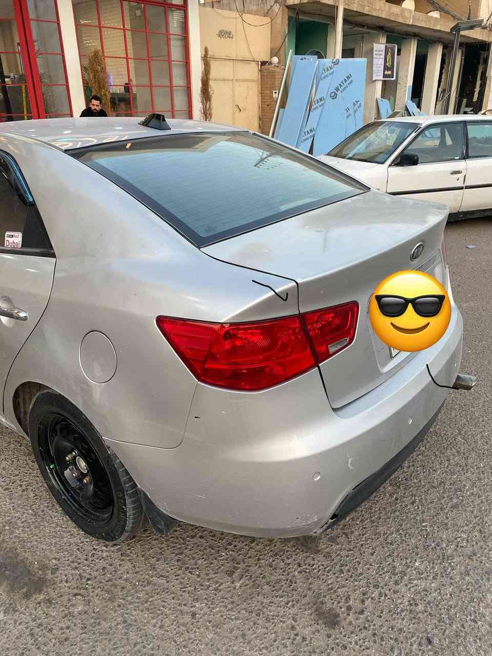 سلام عليكم سيراتو للبيع فول عده الفتحه متومه وجاهزه ارقام وسنويه مكينه دوش انسى اصراف ودوانز كشنات جلد بصمه حلوه سياره مكينه كير تبريد جاهزه السعر36 وبيها مجال مكاني نجف ***********
