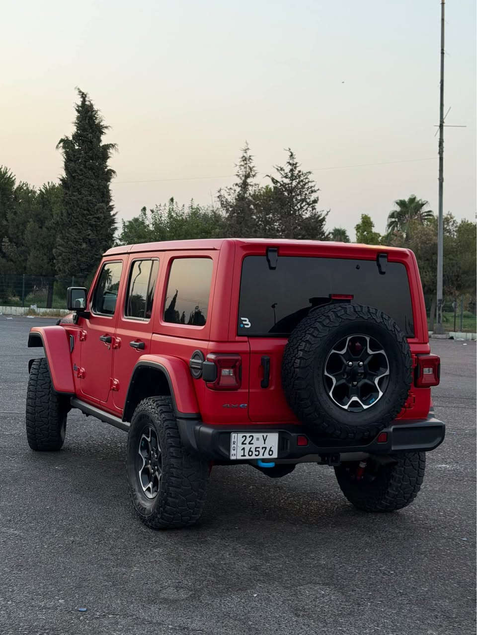 Jeep ranglar robecon2023
سیارەکە کلینە
مواسەفات رۆبیکۆنە
پلەگئین هایبریدە واتا بەنزین هایبرید کارەبای
دیفلۆکە 
تایەی باجای ئەمریکیم بۆ بەستاوە 
پیپی ئیفی ماتم کردوە زەمانی ١٠ سالی
٦٠ هەزار رۆشتوە 
هەمو سیرفسەکم لە شەریکەی تۆتاشی بۆ کردوە
سیارەکە هەتا بلی جوانە هیچ شوختو چالی نیە وەک ئەوەی تازە لەشەریکە بینە دەری ئەوهایە 
تکایە ئەگەر موشتەری نی تیل مەکە 
گۆرینەوەش دەکم بە شتیک بەدلم بیت
*********** أربيل, العراق
