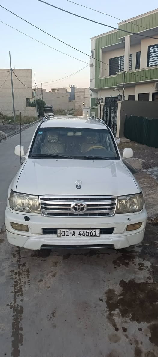 السلام عليكم 
تويوتا لندكروز مونيكا GXR 2001 محدث 2007 داخل وخارج محدث 
صبغ نص جاملغ امامي فقط شرط الباقي بدون صبغ على الفحص والسونار  بدون داخل وبدون لغود 
محرك وكير مكفول وما مفتوح 
كابون بانزين 
سيارة بسمي اني الشرعي 
فحص وهزه وسنويه ورقم كلو جديد 
شرط الغرامات والتحويل 
منظومة غاز ايطاليه اصليه مو تركيه موصفات فول بدون سلايت 
السعر 138 وبيها مجال 
مكان السيارة موصل جانب الايسر 
*********** موصل, نينوى
