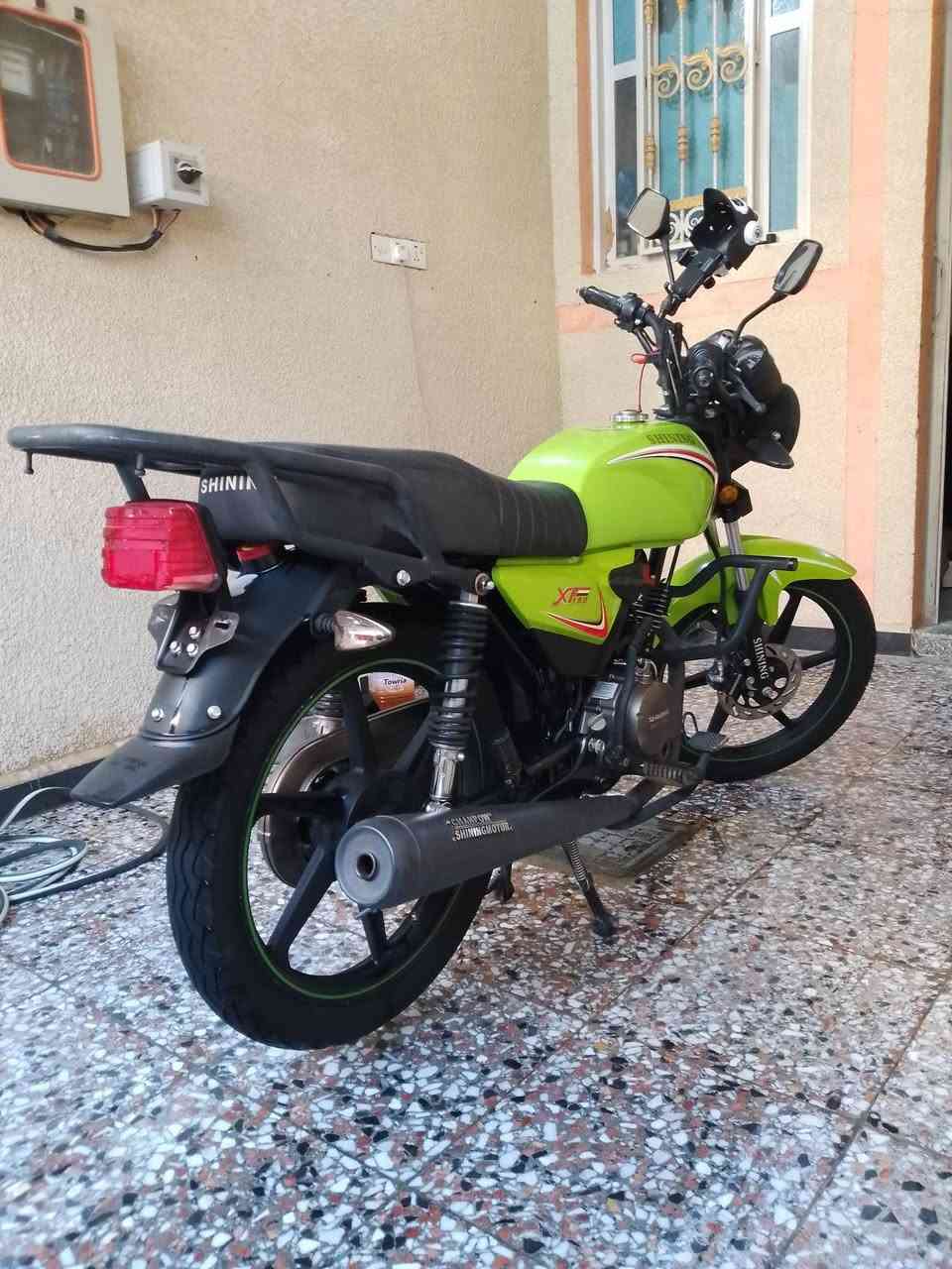 سلام عليكم بيع مستعجل 
للبيع ٫ شايننك موديل 23 باب اول اوراق سكنر . دراجه كلشي ما ناقصه ولا برغي تجي تفحص تچيك تطلع تراي لبغداد معدل . 
كلشي ما ناقصها مكينة حتى تفيلس ما مفيلسها 

مكاني بابل نادر مو شراي لا تعبني وهسة اجيك وبعشوي اجيك ,
سعرها 875 وبيها مجال بسيط

 اتصل ماعدك رصيد رمش واني اتصل عليك او واتساب, وخادم 
***********
