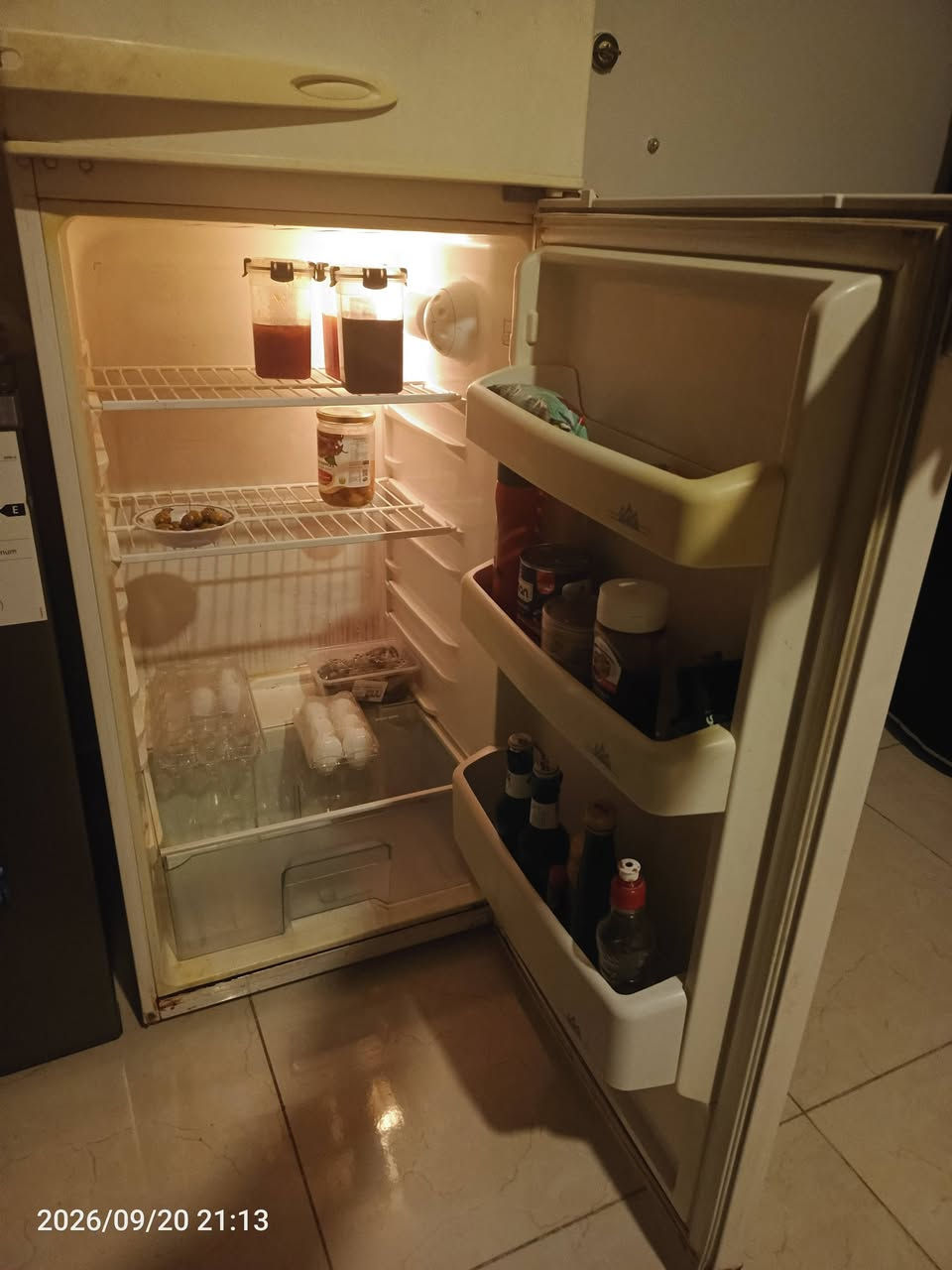 للبيع مستعمل
غسالة سامسونغ أوتوماتيك 8 كغ، وبراد بيكو 10 قدم. شغالين ما فيهم أي عطل.
مطلوب بالغسالة 150 ألف والبراد 100 ألف. السعر قابل للتفاوض.
التواصل على الواتساب ***********

نص مكتوب في الصور:
- 2026/09/20 21:12
- 2026/09/20 21:14
- 2026/09/20 21:13