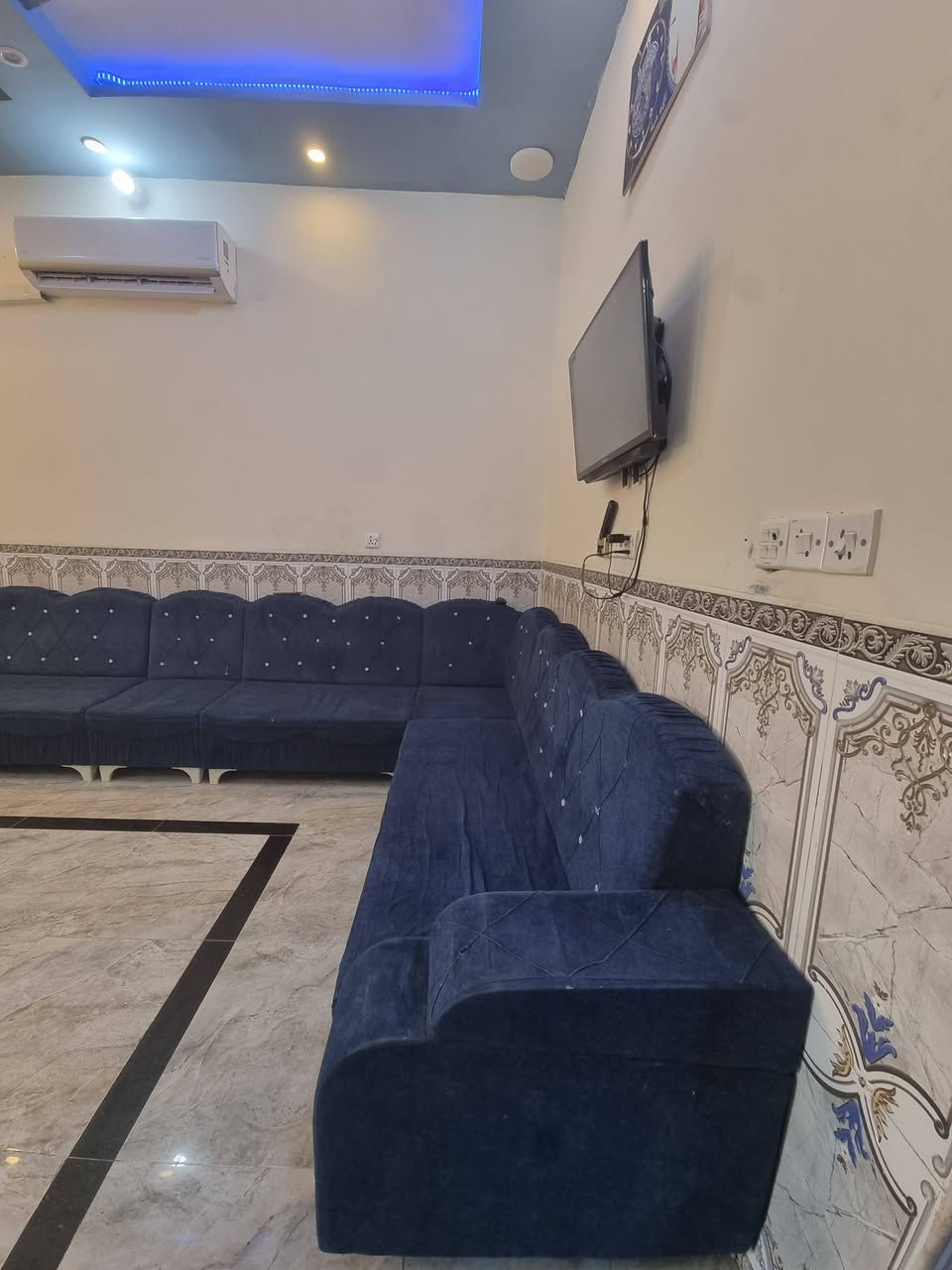 سلام عليكم ورحمة الله تخم للبيع الي يحب يستفسر يخابرني ***********
