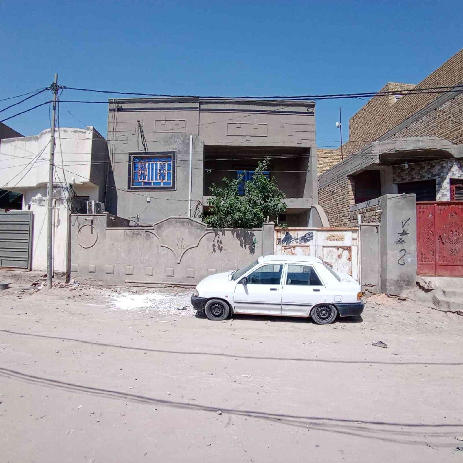 🏠 بيت للبيع – طابو صرف

💰 المطلوب: 51 مليون دينار
📅 التسديد كل الشهري: 280 ألف دينار

📍 الموقع: التقيّة الثالثة، قريب على جسر النجف

📐 المساحة: 200 متر
🏢 البناء: طابقان عكاده 

🔹 الطابق الأول:
• غرفة نوم
• صالة
• استقبال
• مطبخ
• مجمع صحيات
• دخلة خارجية
• كراج
• حديقة

🔹 الطابق الثاني:
• غرفتين نوم
• صالة
• مجمع صحيات

📞 للاستفسار والمراجعة:
مكتب المحيط لبيع وشراء العقار – الديوانية

📍 الشارع الحولي – خلف جامعة القادسية – قرب غسل غريب الطوس

☎️ الاتصال:
***********
***********

📲 واتساب
