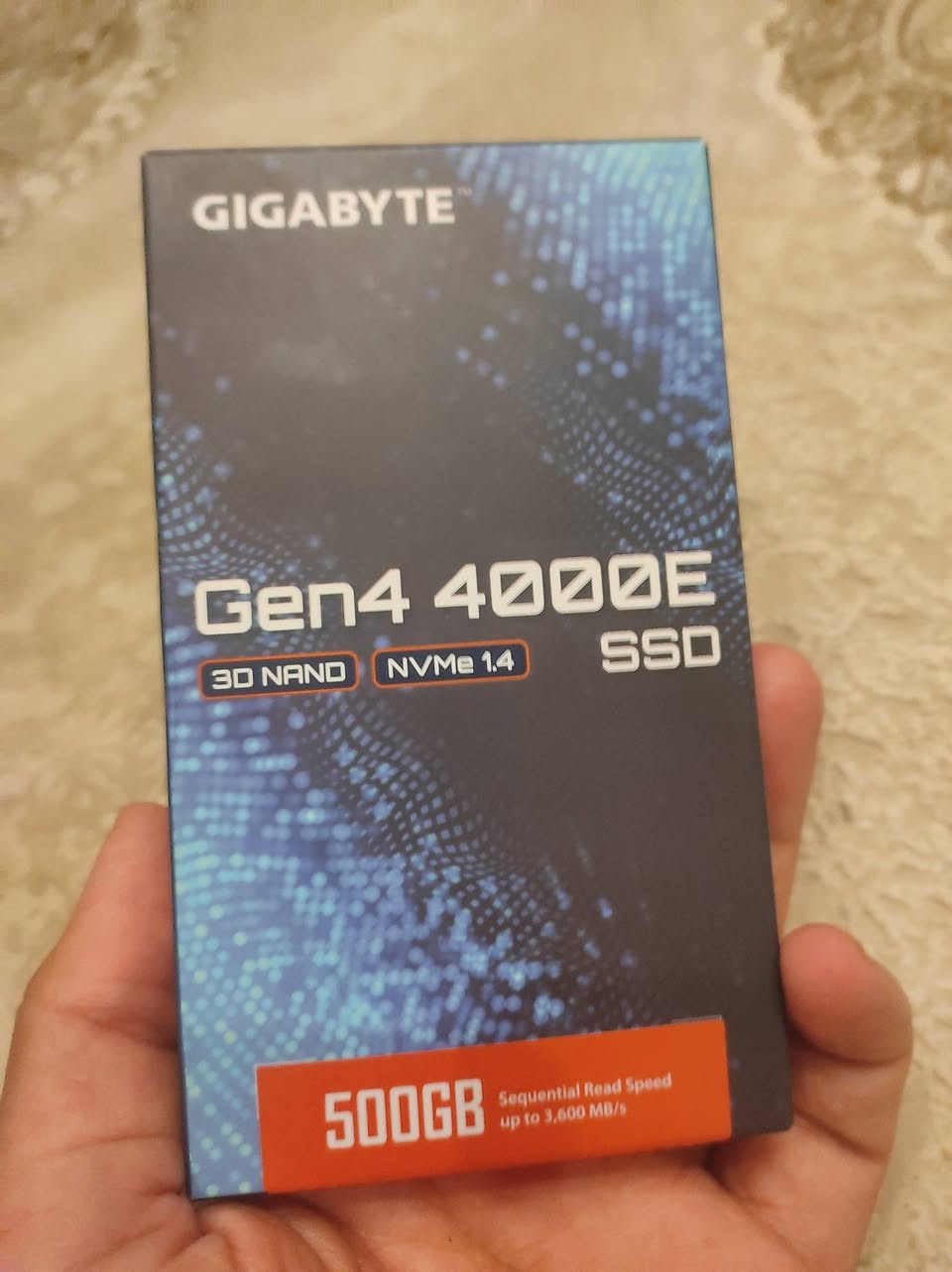 سلام عليكم قطع PC للبيع  جدد بالكارتون ما مستعملات
المعالج core i5 14600K مكسور السرعة مع الكرتون اشتريت قبل فتره وما استعملته وصولاته ويا سعره 349 الف

باور سبلاي ثيرملرايت 750W GOLD PLUS 80 يقبل PCL-e 5.0 غير مستعمل مع الكرتون وصولاته ويا ،سعره 119 الف

SSD m.2 nvme 1.4
 من شركه gigabyte اسم الموديل gen4 4000E 
مساحته 512GB سرعته 3,600
استعملته فترة اسبوعين على لابتوبي و عفته سعره 119 الف

اخوان مكاني بصرة او نجف موجود بيهن اثنينهن توصيل محافضات ما عندي البيع وجه لوجه مع الفحص اذا تحب هذا رقمي ***********

