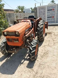 للبيع كابوته اربعه بستم رقم 07726244875