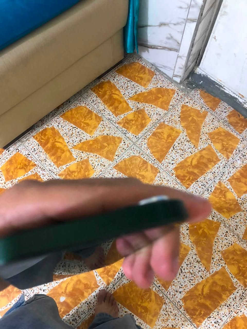 السلام عليكم
ايفون ١٣ للبيع مبدل شاشه فقط بطاريه ٧٩ ذاكره ١٢٨
هاي ال فطر ب شاشه هاي لزكه اماميه مالها علاقه ب شاشه
السعر ٣٥٠ وبي مجال واتساب ***********
