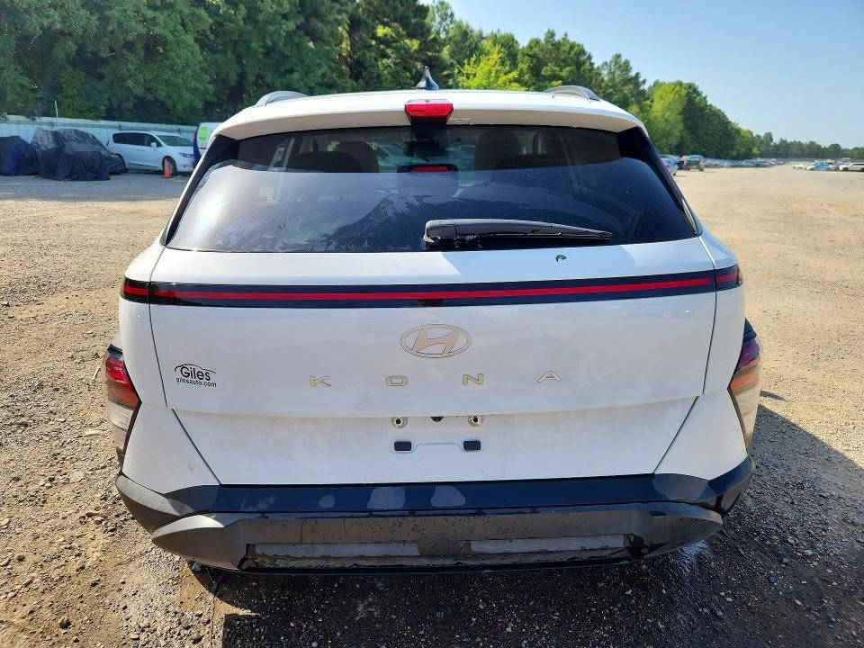 🛑عرض خاص 🛑عرض خاص‼️‼️‼️
نوع السيارة:2025 HYUNDAI KONA SEL
نوع الضرر : كما موضح في الصور 
رقم اللوت :61348636
 تاريخ المزاد: بيع مباشر
السعر :75 ورقة فقط

الكمرك صار ويانه عالفاتورة💖
🚘🇺🇸 سيارتك من المزادات الأمريكية… بأمان وثقة وشفافية

شركة السنايا أوتو شركة عراقية رسمية ومسجّلة في جميع دوائر الدولة منذ عام 2010، ومتخصصة باستيراد السيارات من جميع الولايات الأمريكية، ووكيل حصري لأغلب شركات الشحن العالمية.

نقدّم للزبون خدمة متكاملة تبدأ من اختيار السيارة وفحص تاريخها، مرورًا بالشراء والشحن والتخليص الجمركي والتصليح، ولغاية استلامها بكل أمان.

🎁 تقرير CARFAX مجانًا قبل الشراء
للتأكد من تاريخ السيارة، وقراءة العداد، والحوادث المسجّلة، وعدد المالكين قبل اتخاذ قرار الشراء.

🚢 شحن عالمي موثوق
نوفر خيارات شحن آمنة وأسعارًا تنافسية، مع متابعة مستمرة للسيارة حتى وصولها.

🔧 خدمة تصليح متكاملة
تصليح السيارات بأعلى معايير الجودة وبأنسب الأسعار، تحت إشراف فريق متخصص يهتم بأدق التفاصيل.

🛃 تخليص جمركي أصولي
تخليص السيارات من جميع المنافذ الحدودية، وتسجيل المعاملة على المنصة الرسمية، واحتساب الرسوم الجمركية على سعر الفاتورة الرسمية.

✅ شركة رسمية ومسجّلة منذ عام 2010
✅ وكيل حصري لأغلب شركات الشحن العالمية
✅ تقرير CARFAX مجاني قبل الشراء
✅ عرض أضرار السيارة وتفاصيلها بكل وضوح
✅ إجراءات رسمية وموثّقة تحفظ حقوق الزبون
✅ متابعة المزايدة والشحن حتى وصول السيارة
✅ تصليح بأعلى جودة وأنسب الأسعار
✅ تخليص جمركي من جميع المنافذ الحدودية
✅ استيراد من جميع الولايات الأمريكية

📍 المقر الرئيسي – بغداد:
المنصور، تقاطع سيد الحليب باتجاه المأمون، مجاور جامع المأمون
📞 ***********
📞 ***********

📍 فرع الموصل:
📞 ***********

📍 فرع البصرة:
📞 ***********

📍 فرع كركوك:
📞 ***********

🔜 قريبًا افتتاح فروعنا الجديدة في:
📍 كربلاء المقدسة
📍 النجف الأشرف
📍 الديوانية
📍 الناصرية

السنايا أوتو — نختار، نفحص، نشتري، نشحن، نخلّص ونصلّح… وإنت تستلم سيارتك براحة وأمان.

خبرة منذ عام 2010… وثقة تمتد من المزاد حتى باب بيتك. 🤝🇺🇸➡️🇮🇶

#السنايا_أوتو #كارفاكس_مجانا #مزادات_أمريكا #استيراد_السيارات #وارد_أمريكي #شحن_عالمي #تخليص_جمركي #تصليح_السيارات #سيارات_العراق

نص مكتوب في الصور:
- 61348636