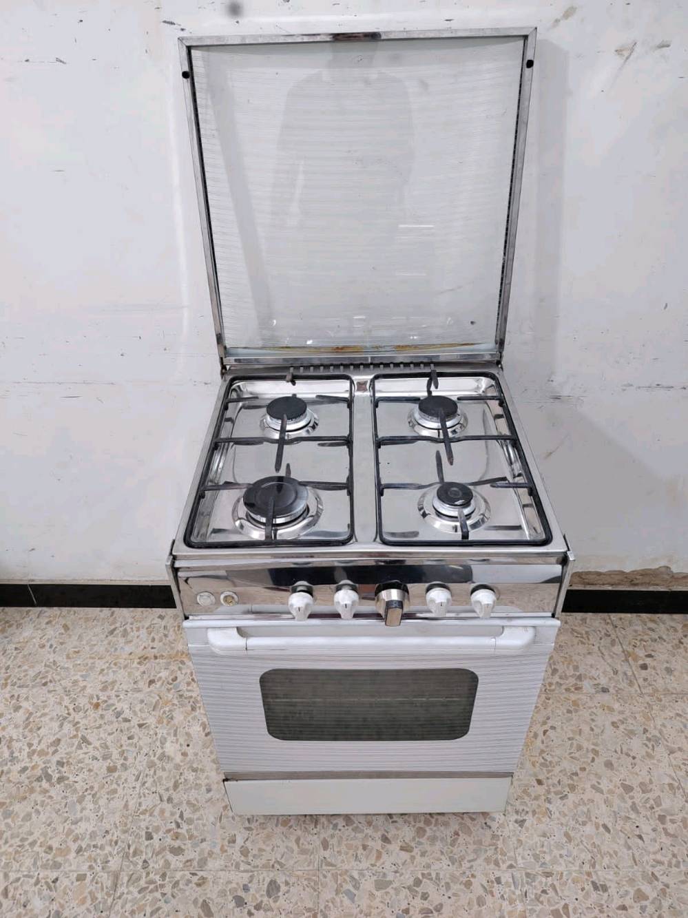 سلام عليكم 👍
طباخات  مصريه 
وغسالات أوتوماتيك مستعملة
نظيفة جداً وجاهزة للشغل 
فوراً مضمونة وشرط الفحص والنظافة📍 بغداد الشعب يوجد خدمة توصيل 📞 واتساب فقط: ***********
