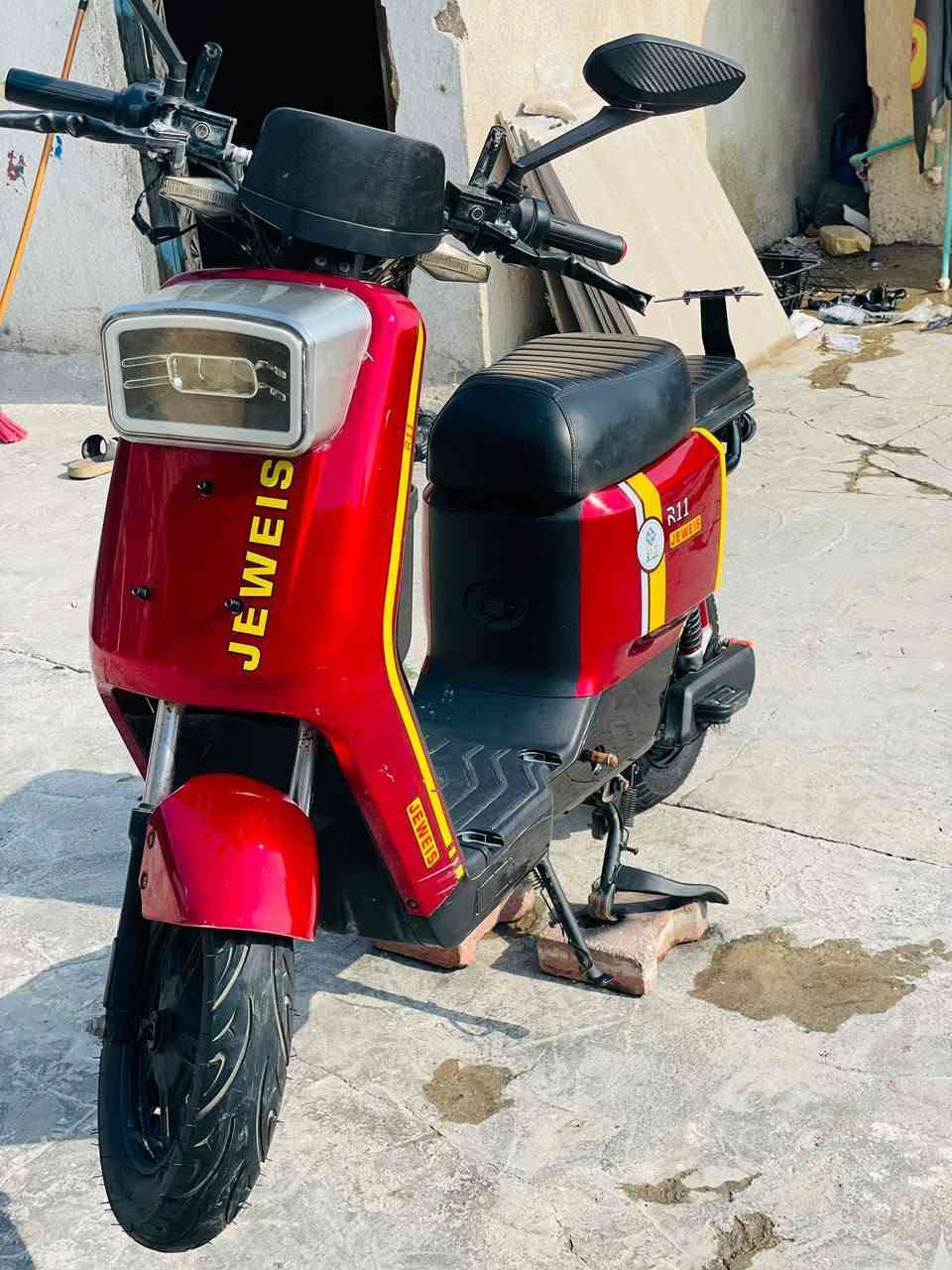 ار 11 • بطاريات كبار • ٢٠٢٥