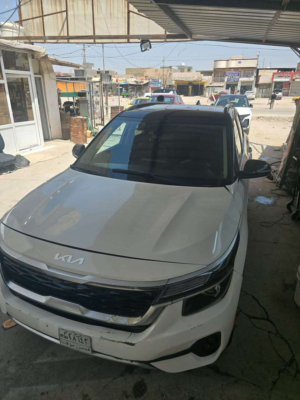 سيلتوز موديل 23
وارد امريكي 
محرك 2000دوش
حادثها بجم وبيها رصعات بالعراق بالجانب امبينات بالصور ابو البي دي ار طلب عليها 200$
السونار موجود بالصور 
مكانها الحله 
130وبيها مجال 
رقم صاحب السيارة ‭***********‬
