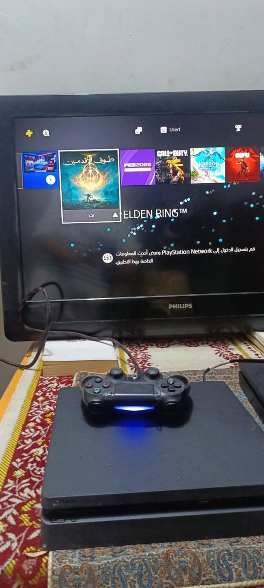 سلام عليكم بلي ستيشن فور للبيع نظام 11 
السعر319 قفل 
*********** بي واتساب
