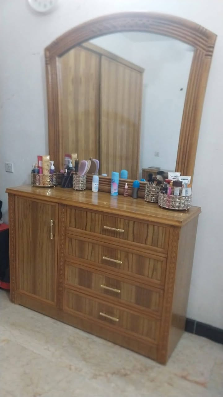 غرفة  نوم صاج سليت اربعه باب توصه ***********
