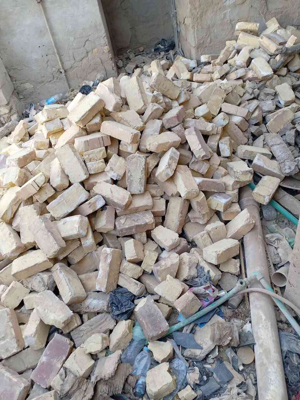 طابوك عادي كميه كبيره للاستفسار

***********/***********
