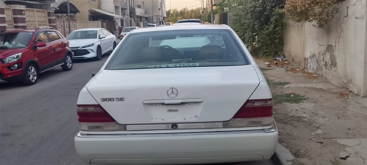 السلام عليكم
السيارة للبيع 
كلشي جاهز بيهة والغراض المبدلهة 
كلهم اصل بس عوزهة غرفة 
تبريد حدادية كير مكينة كلهن كفالة 
ما عدى الغرفة مديل ٩١ 
لاستفسار مع صاحب السيارة :
***********
مكان السيارة بغداد القاهرة
