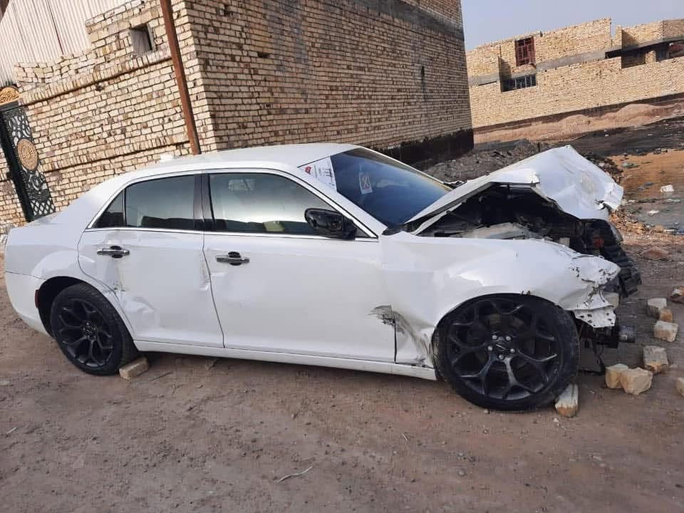 السلام عليكم
2018 
اوباما فول موصفات عده فتحه 
كفاله عام سابقا كله على وضع شركه 

مكانه سيد صادق 

السعر 95  ورقه 

***********
