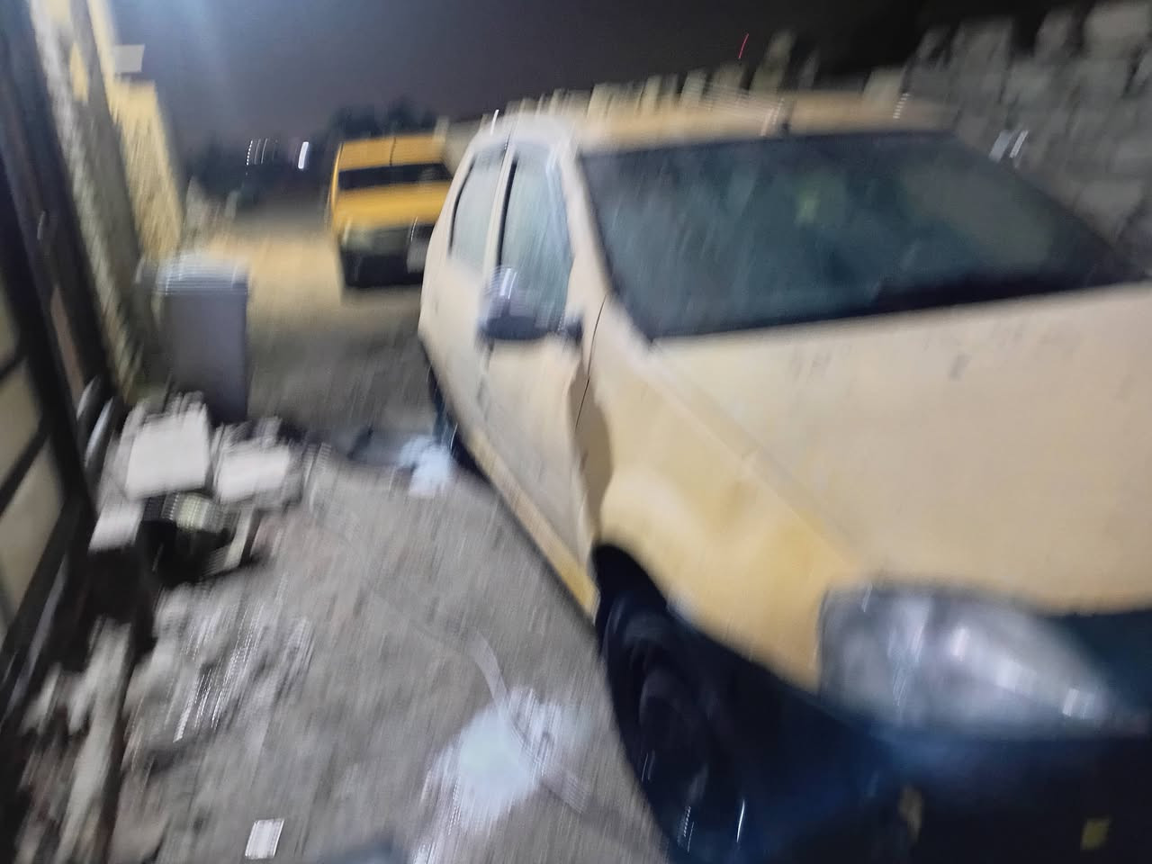 سلام عليكم رينو لوكان لبيع مديل ١٠ كير محرك خير من الله صدر نص عمر كبل عقد مروري كتبه شرط تحويل مكاني تاجي ***********
