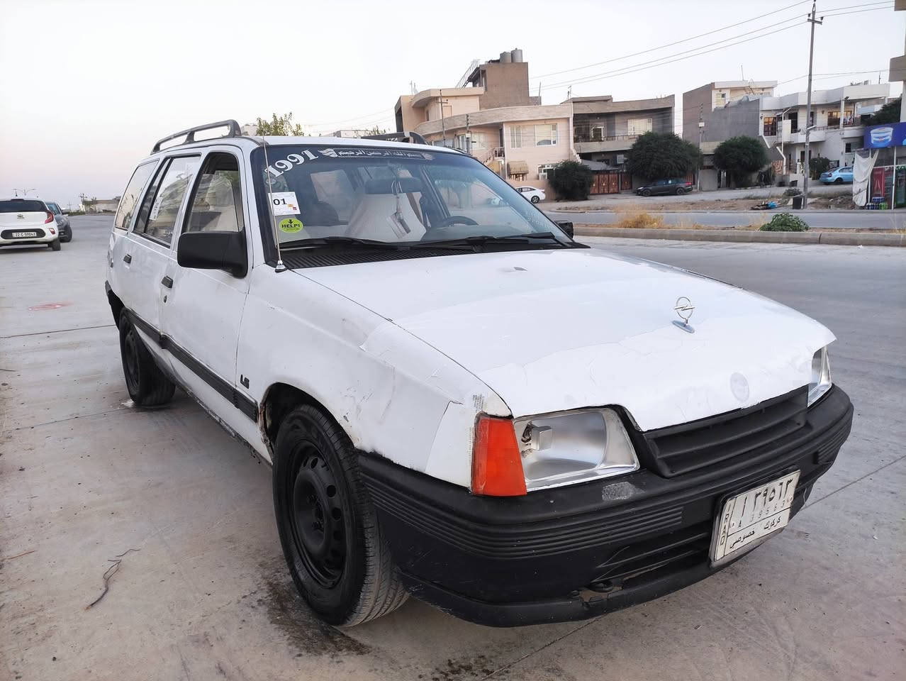 سەرەتا بە ناوی خوا ئۆپڵ کادیت 1991 سەنەی پلاسیک  کەرکوک بەشەرت ئەوەلیات
گیرو مه کینە16 قایش پا  بە شەرت 10 فیتەر  لیدراوی نیە 
کامل کارەبای ئیش ئەکات چوار تایەو ویل لۆک لایت فلچەو تەجیل و ئیشارەتی ئیش ئکات 
سەیارەکە ماڵی دۆستە  سعری 11 وەره قه و مجال ***********
***********
