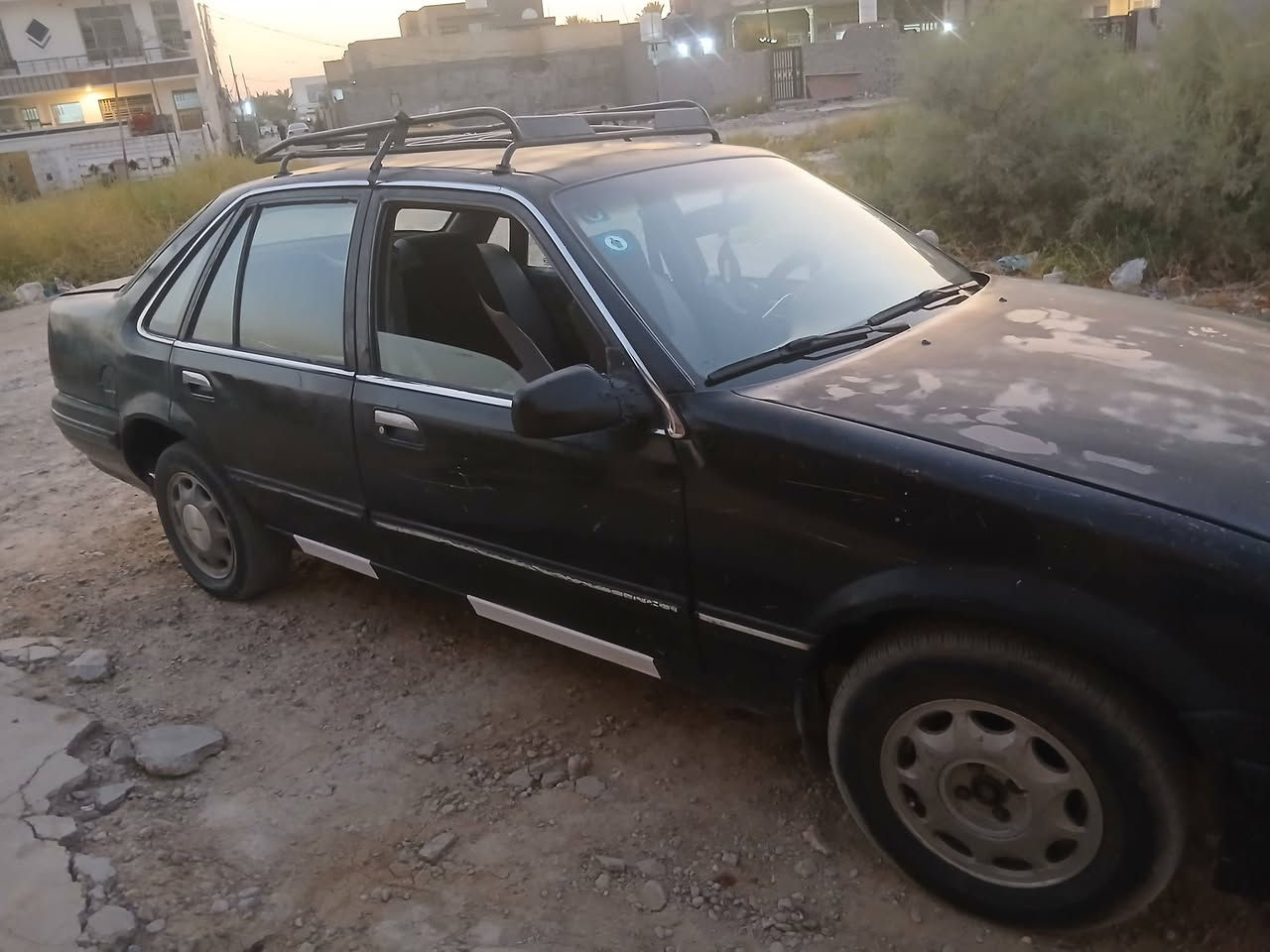 سلام عليكم برنس موديل 94رقم بغداد انكليزي سنويه ب اسمي 
كير مكينه خير من الله  ما بيها خياسات بس جارده غرفتها حلوه 
تخم تاير جديد كهربايات شغاله 27 شراي يتصل  ***********.   مكان بغداد  البياع شرطه الخامسه
