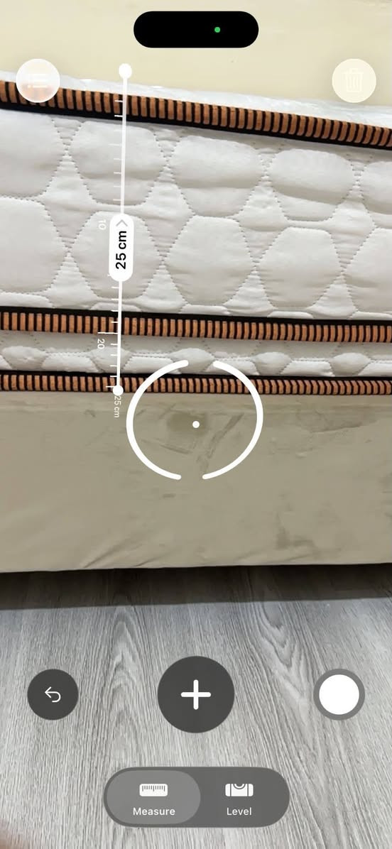 دوشک ابو نفر کلاهما ١١٠ الف مکان اربیل

نص مكتوب في الصور:
- Slow down 1.89 m Measure Level
- 25 cm
- 10 21 cm 20 21 cm Measure Level