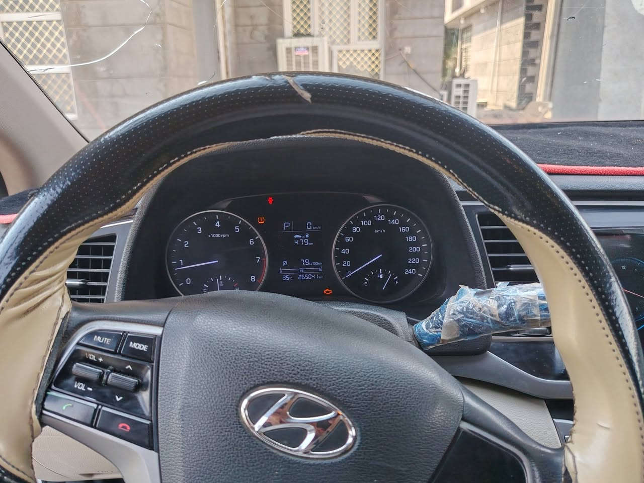سلام عليكم الانتر 2018 خليجي رقم اربيل تحويل ثاني يوم مكفوله من  الصبغ والضربه مكينه 2000 كير ATالمرغوب مكفول سعر 135وبيها مجال مكان تاجي سبع البور *********** اتصال مكلف بنشر

نص مكتوب في الصور:
- إدخال نص