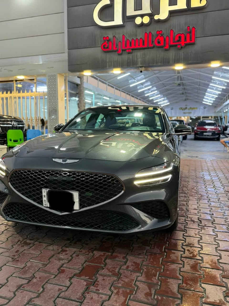 سَــلام عليكم حبايب 🤍 
جنسس موديل 2023 فئة G70 
وارد امريكي محرك 4 سلندر تيربو 🚀
قطعتين صبغ فقط بدون دواخل بدون شواصي فول مواصفات بس ماعده الفتحه كير ومحرك برغي ممفتوح بيه شرط ع السونار مراح اتعبك سياره صوره هيه والحادث مالته وكلش بسيط حادثه . سعر (195 ورقه ) وبيه مجال للـطيبين مكاني بغداد / كريعات : رقم استفسار ***********
