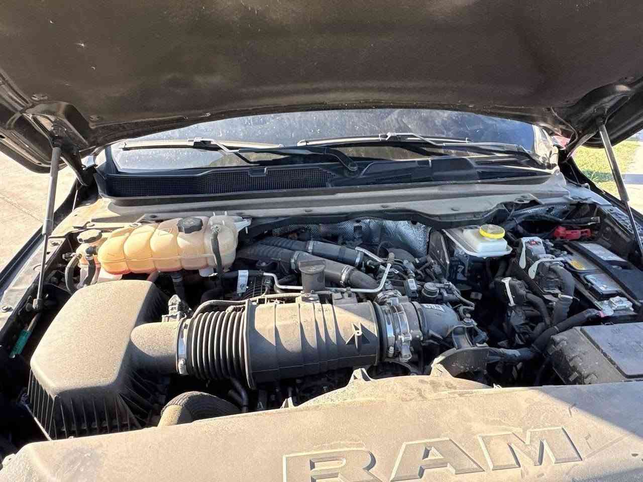 رام 1500 ريبل • ٢٠٢٥ • الموصل