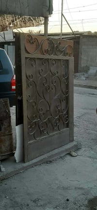 باب خارجي • الزوراء • قرب اسواق المصطفى
