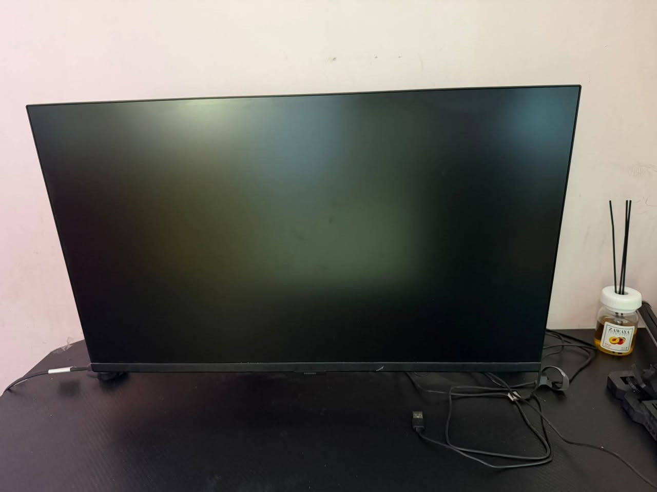 السلام عليكم
شاشة سامسونج
Samsung Odyssey G6 G60F
27 inc
QHD 1440p
350Hz
Fast IPS
و وياها ستاند هدية
600 الف 
التواصل خاص او عالواتس 
***********

نص مكتوب في الصور:
- Odyssey G6 350Hz Refresh Rate QHD FAST IPS 1ms AMD FreeSync Premium WARRANTY