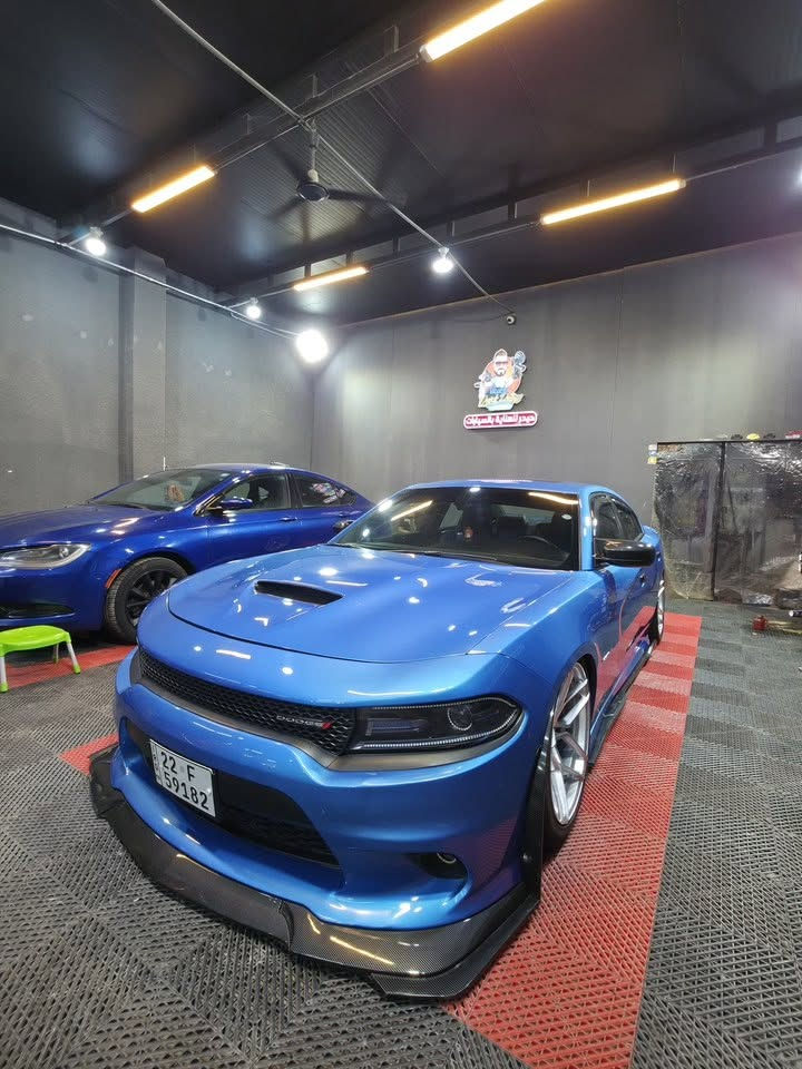 🔥 للبيع جارجر 2019 خليجي – كفالة عامة 🔥
🚘 R/T 5.7 HEMI – فل مواصفات 1/1

• عدة رادار أمامي

• Super Track Pack

• حساسات ورادارات جانبية

• تدفئة وتبريد كشنات

• تدفئة كشنات خلفية

• سلايد كشن السائق

• ذاكرة كشن السائق

•فتحة سقف

• سنوية جديدة

• ماشية65 ألف ميل

• ويل روهان من أحمد ورمزي

🔧 الإضافات والتجهيزات:

• تبديل غرفة يم حسين شماره أرضيات مديل جديد اصلية 

• لايت LED متغير متحرك

• سستم داخلي كاربون فايبر

• جكات S2 من كات باك

• Oil Catch Can

• منظومة النار

• أكسل SRT قفل

• إكزوز كامل: داون بايب + X-Pipe + دبات SRT

• تفريغ وبرمجة يم إيكل

🔥 السيارة جاهزة وكاملة من كل النواحي، مواصفات وتجهيزات مميزة جداً.

📍 العنوان: ميسان

💰 السعر: 330 

📞 للاستفسار: اتصال أو مراسلة واتساب

***********
