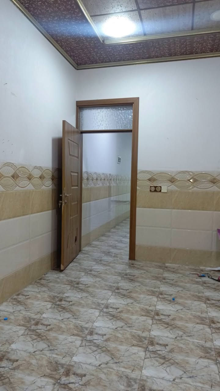 دار للايجار حي الميثاق بالقرب من
مدرسة مكه مساحة الدار 100متر طابق ونص 
غرفتين نوم هول2 حمام 2مطبخ استقبال 
للاستفسار الاتصال على الرقم 
***********
