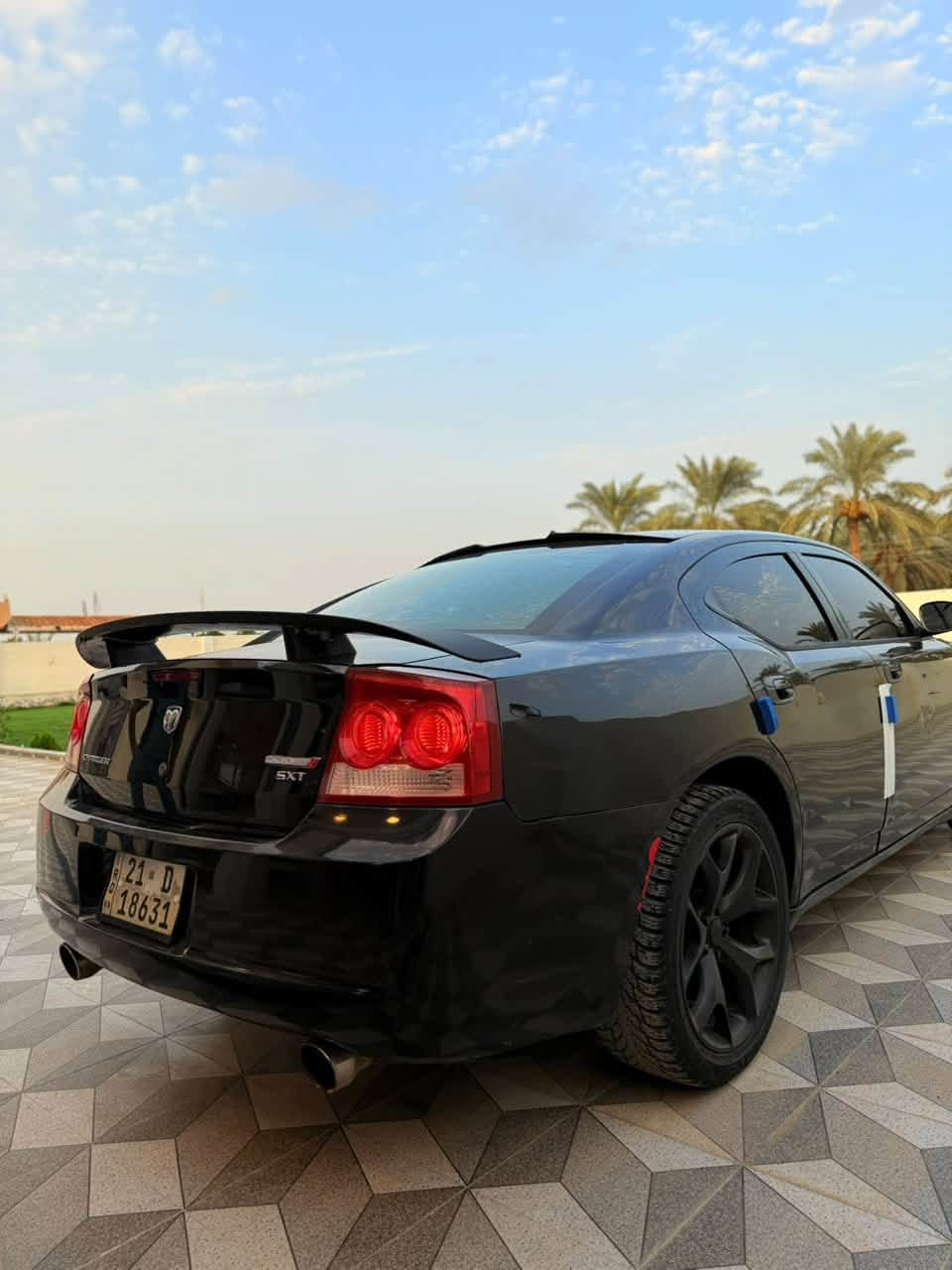 دودج تشارجر SXT • ٢٠٠٨ • ١٨٣ الف