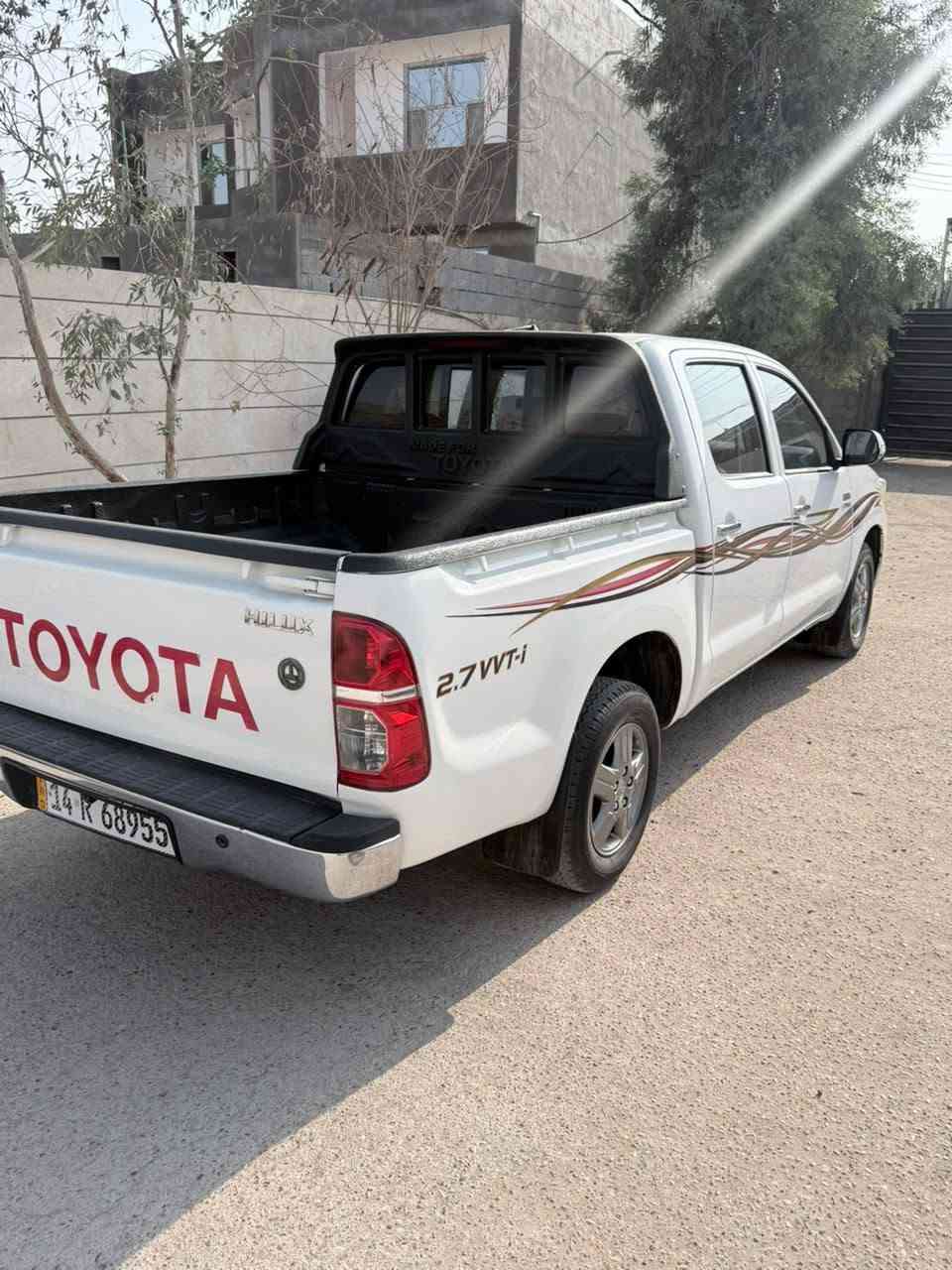هايلكس • ٢٠١٥ • رقم بصرة