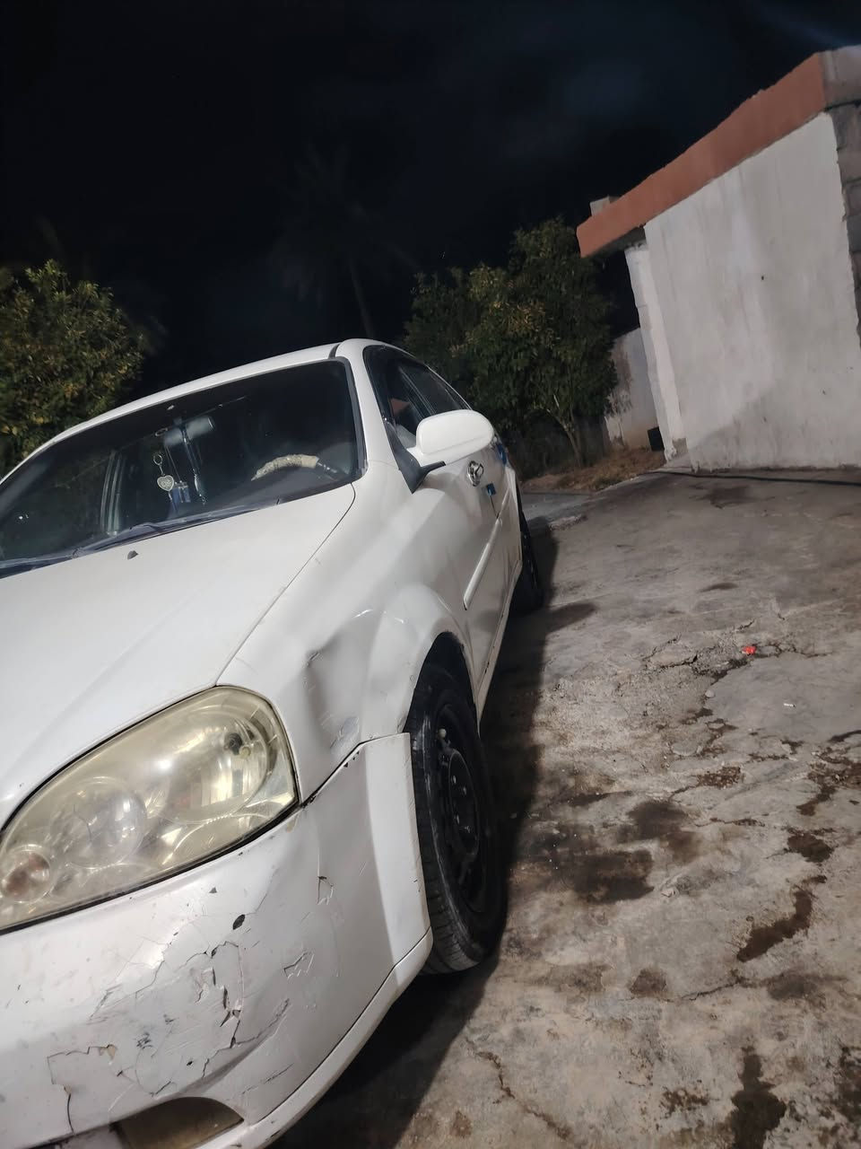 سلام عليكم اوبتره لبيع 2007
كير مكينه صدر تبريد 
اتخم تاير باتري جديد 
بيهه صبغ حزام بدون ضربه  دواخل 
رقم دولي سنويه 2028
سياره مال بيت ومتعوب عليهه امانت الله 
سعر 63وبيهه مجال 
مكان سياره ديالى لمقداديه شهربان قريت ذيابه 
رقم الهاتف ***********
