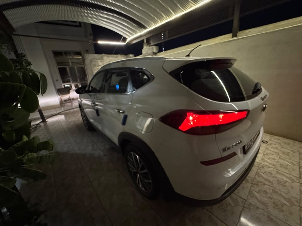 توسان 2020 خليجية وكالة الكاصد الفلول مال التوسان عد المنوراما
مراوس مع فورد F150 موديل 21 وفوك محرك 2700

او اكس بلولر او سييرا محرك 2700
وانطي فرق نقد بس كلشي بنور الله سياره سعرها #155 وبيها مجال شوية 

توسان بيها صبغ جهت السايق والجنطة وجاملغ خلفي عكس رقم بغداد الماني باسمي تبريد فول كير محرك بشرط ادامة كامله كشانه كهرباء سياره كلش جديده الي تفيده يسمعنا كلمة طيبه والي ما يعجبه يصلي ع نبي عليه افضل صلاة وسلام

مكاني الانبار - الرمادي  
***********
