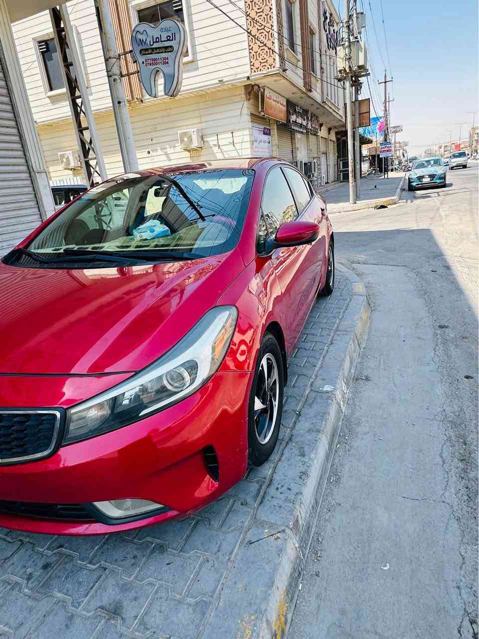 سلام عليكم للبيع 
فورتي 2018رقم بغداد دولي ب اسمي سنويه وهزه جديده
صبغ جملغ وبنيد

محرك 2000 دوش 
كير كفاله 
شاشه جبيره وكامره 
حساس امامي خلفي 
تحكم ستيرن 
مانع انزلاق/ نضام ايكو 
تخم تاير جديد +ويل كب جديد 
داخله كلش جميل 

السياره جاهزه مكينه كير حداديه تبريد كفاله مابيها اي نقص

مكاني كربلاء سعرها((99)) 
سعر مناسب وبل عافيه على الياخذها 
 *********** كربلاء, العراق
