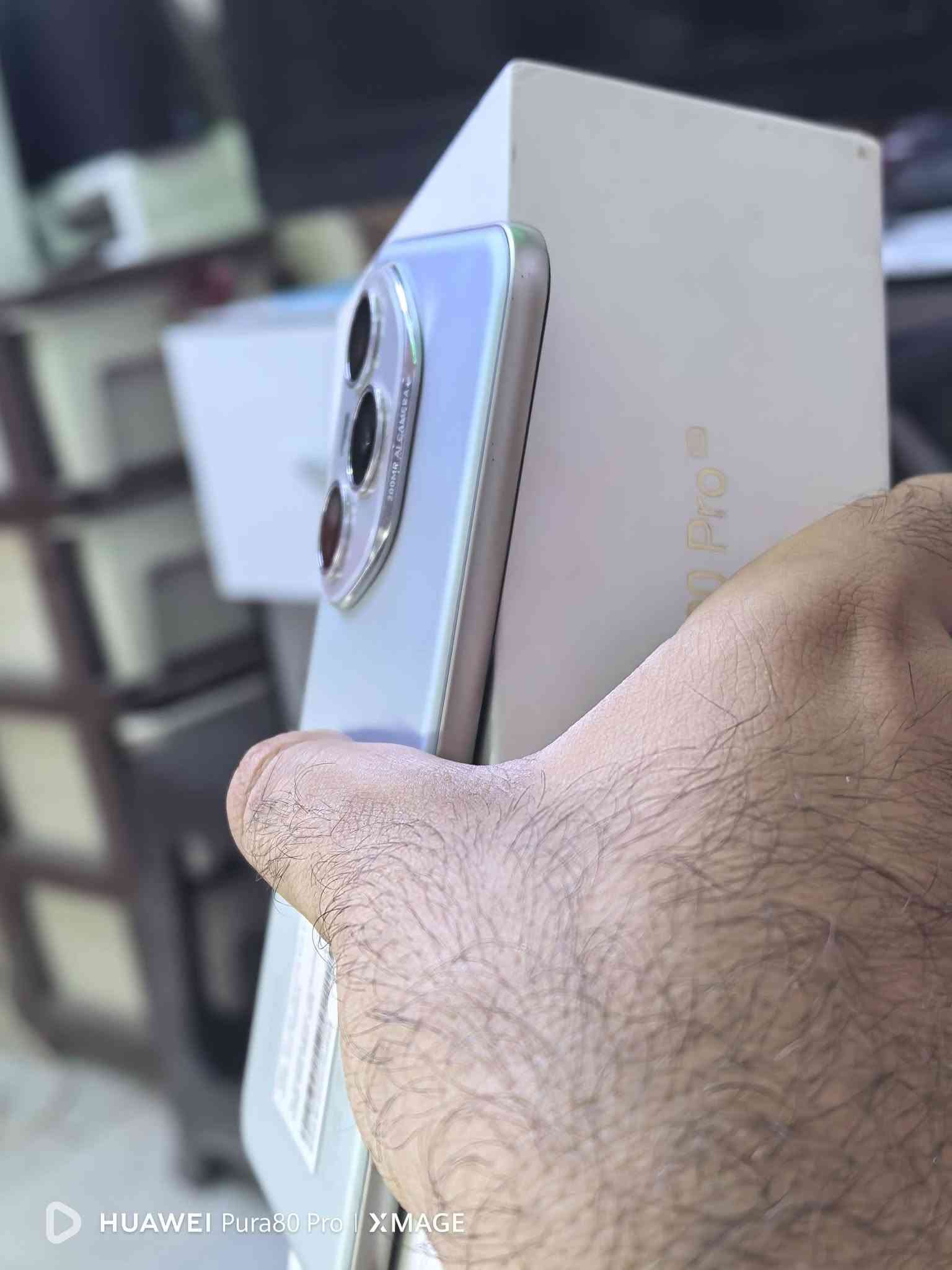يارزاق
متاح هونر 400برو
ذاكره 512/12
كارتون وكفر بدون شاحن
اللون التيتانيوم المميز
السعر 710 للاستفسار 
 *********** اتصال
*********** واتساب 
 مكاني محاويل يتوفر توصيل جميع المحافظات

نص مكتوب في الصور:
- HUAWEI Pura80 Pro | XMAGE