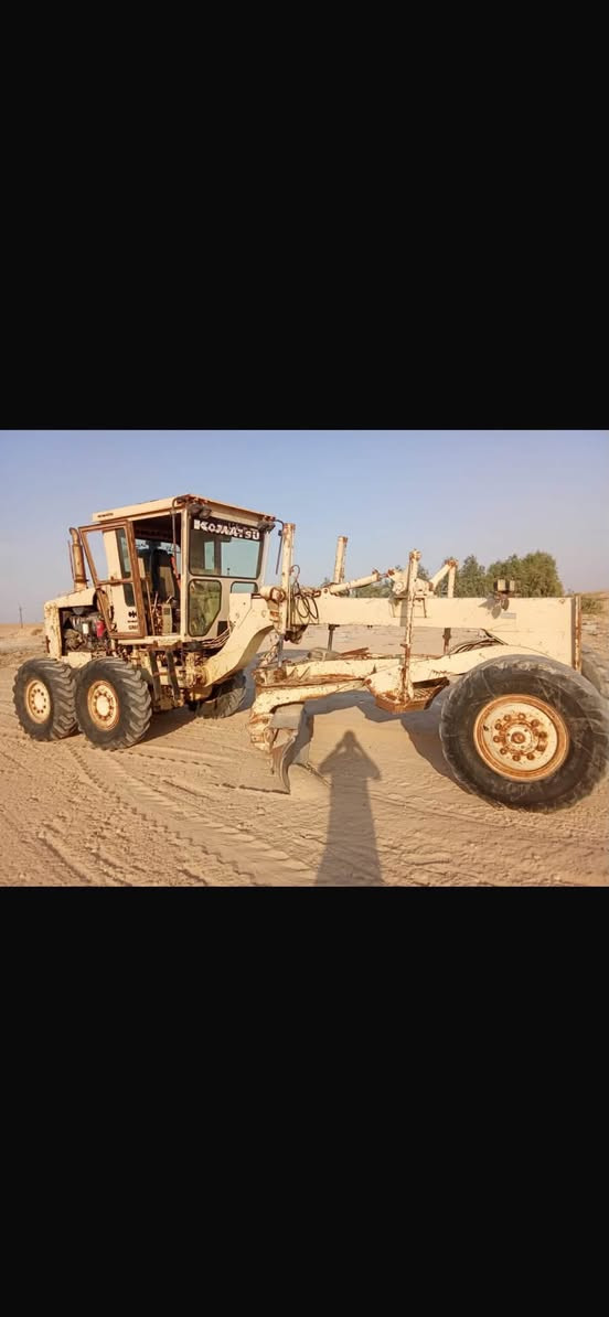 للبيع كريدر وماتسو 605 محرك حجم 125 مال حديث كيرها ما مفتوح مضختها شرط اكسلالاتها ما مفتوحات رقم انبار صدرها شرط تبريد جاهز بس تفتح فتحه السعر 2 دفتر مجال بصيط ‪+964 781 076 2984‬
