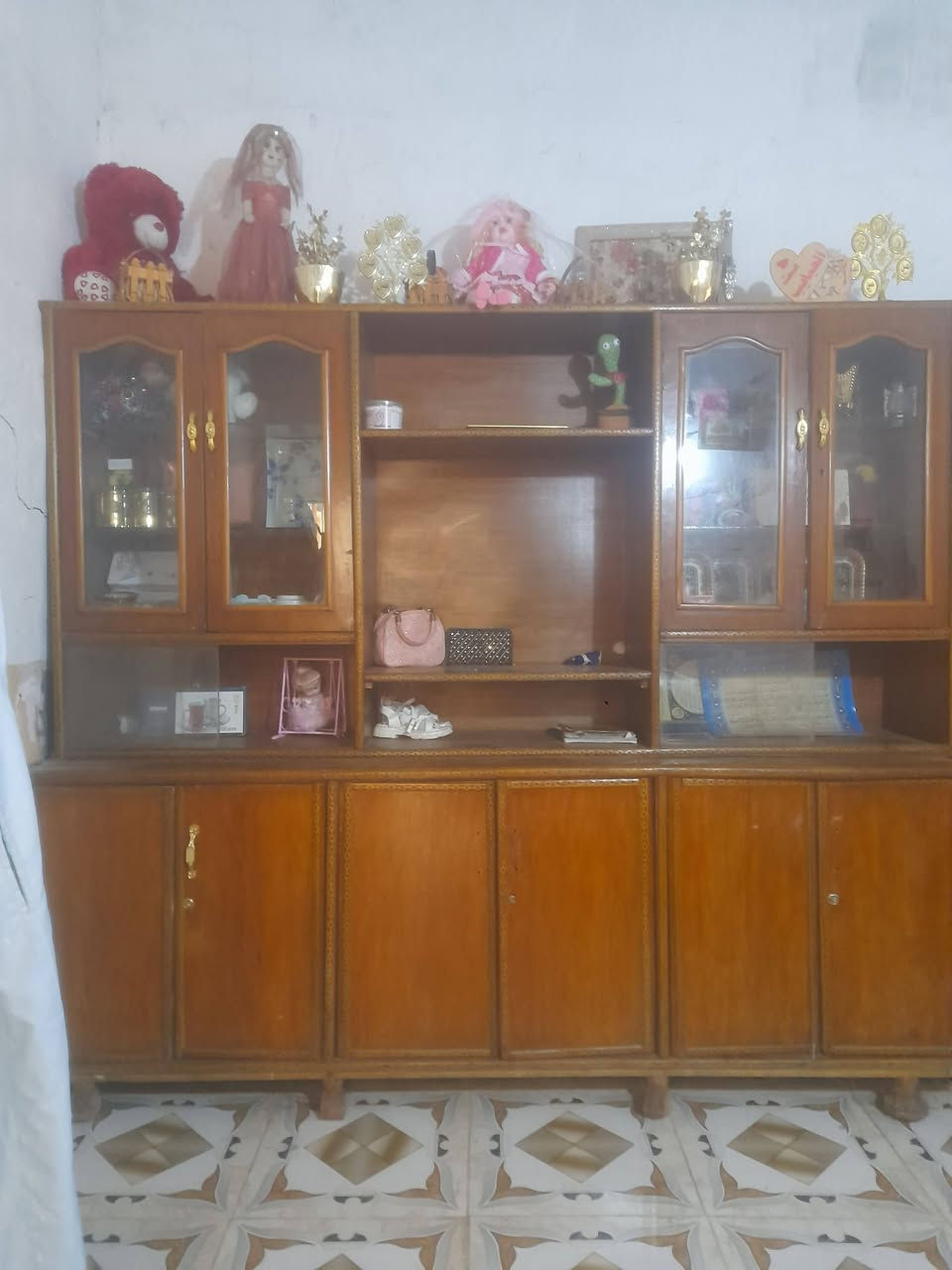 معرض للبيع السعر ٧٥وبي مجال 
***********
