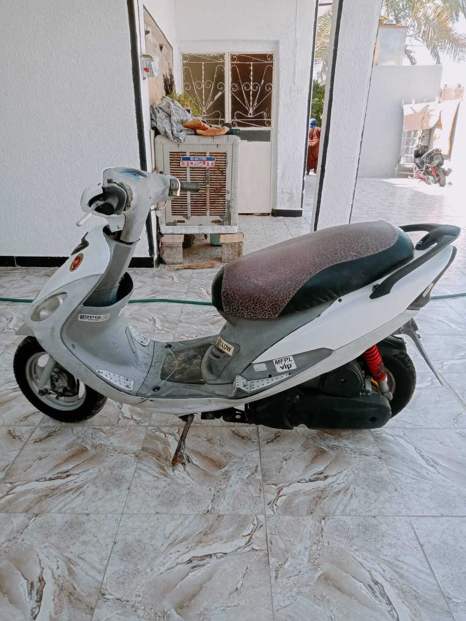 لبيع منغولي كامله كلها شغاله اي نقص مابيها شلعه معدل خير من الله نكره سلف صبح سعر 350بيها مجال مكاني ديالى شهربان جسر مهروت ***********
