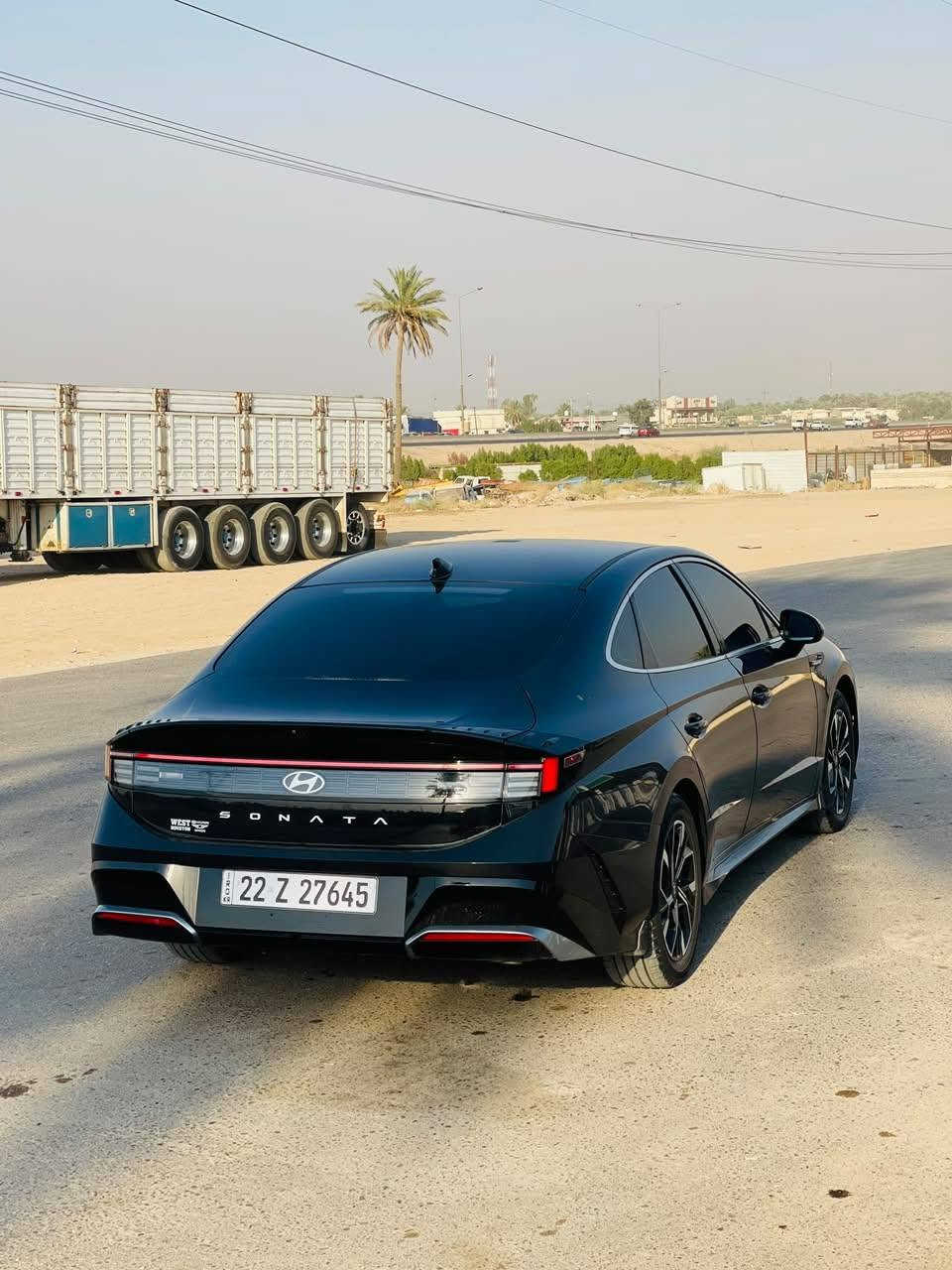 السلام عليكم سوناتا موديل 2024 وارد امريكي بيها باج تضليل مع السنويه 
الضرر بنيد بدون داخل 
ايرباكات سليمه 
المحرك 2.5 
اللون نيلي 
المواصفات فول عدا البنوراما 
بصمه تشغيل عن بعد 
بصمه ابواب 
العدد 2 + صندوق بصمه 
شاشه كبيره متصله 
كاربلاي 
مثبت سرعة 
قياده ذاتيه
تحديد مسار
تنبيه عند خروج المسار 
رادار امامي جانبي خلفي
فول تحكم ستيرن 
سايد بريك بصمه
 مودات قياده Normal,sport ,MY 
DRlVE
كشنات تدفئه 
عدد ديجتال متغير حسب وضع القيادة 
جام اتو 
LED امامي خلفي
السياره جديده بمعنئ الكلمه 
عداد الممشى 26 
غير متواجد ع الفيس فقط واتساب 
للاستفسار اكثر واتساب ***********
