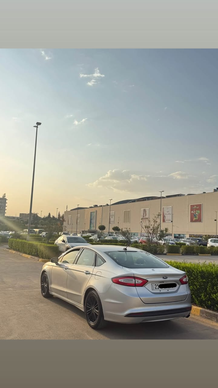 فورد فيوجن محرك ٢.٥ تنفس طبيعي موديل ٢٠١٦ شاشه كبيرة كلين بدون صبغ بدون تبديل  بأسمي سنوية جديدة گير و محرك و تحويل و غرامة بشرط 
***********

