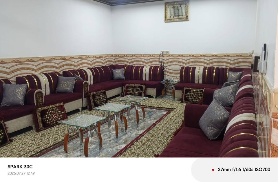 سلام عليكم 

 بيت للبيع🏠زراعي
بيجي الاسمده
📍خلف مطعم الزيتون
مساحه270 
غرفتين نوم4\4 
مع استقبال 
وصحيات 
خارجي
وحديقه 

بناء حديث 

الاستفسار اكثر
الاتصال 

***********
