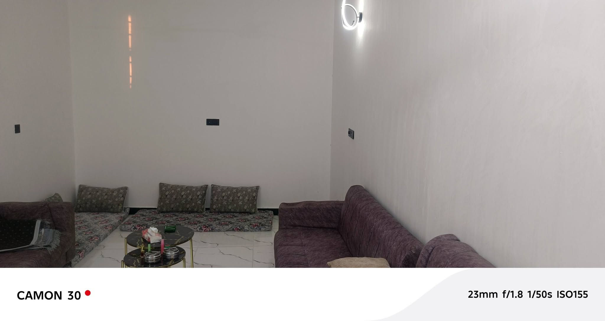 السلام عليكم يوجد بيت للبيع في السياسيين زرا ع ي مساحت البيت 300 مساحة البناء 125 بناء طابوق كونكريت مسلح يحتوي البيت على أستقبال مع مدخل +صحيات صالة غرفتين مع صحيات عدد 2 مناور عدد 2 درج + السطح أشتايكر بناء البيت جديد ودرجه أولى رقم الهاتف ‏‪***********‬‏

نص مكتوب في الصور:
- CAMON 30 23mm f/1.8 1/513s ISO50
- CAMON 30 23mm f/1.8 1/359s ISO50
- CAMON 30
- 23mm f/1.8 1/33s ISO700
- 23mm f/1.8 1/33s ISO678
- 23mm f/1.8 1/321s ISO50
- 23mm f/1.8 1/312s ISO50
- CAMON 30 23mm f/1.8 1/50s ISO155
- CAMON 30 23mm f/1.8 1/100s ISO251
- CAMON 30 23mm f/1.8 1/50s ISO455