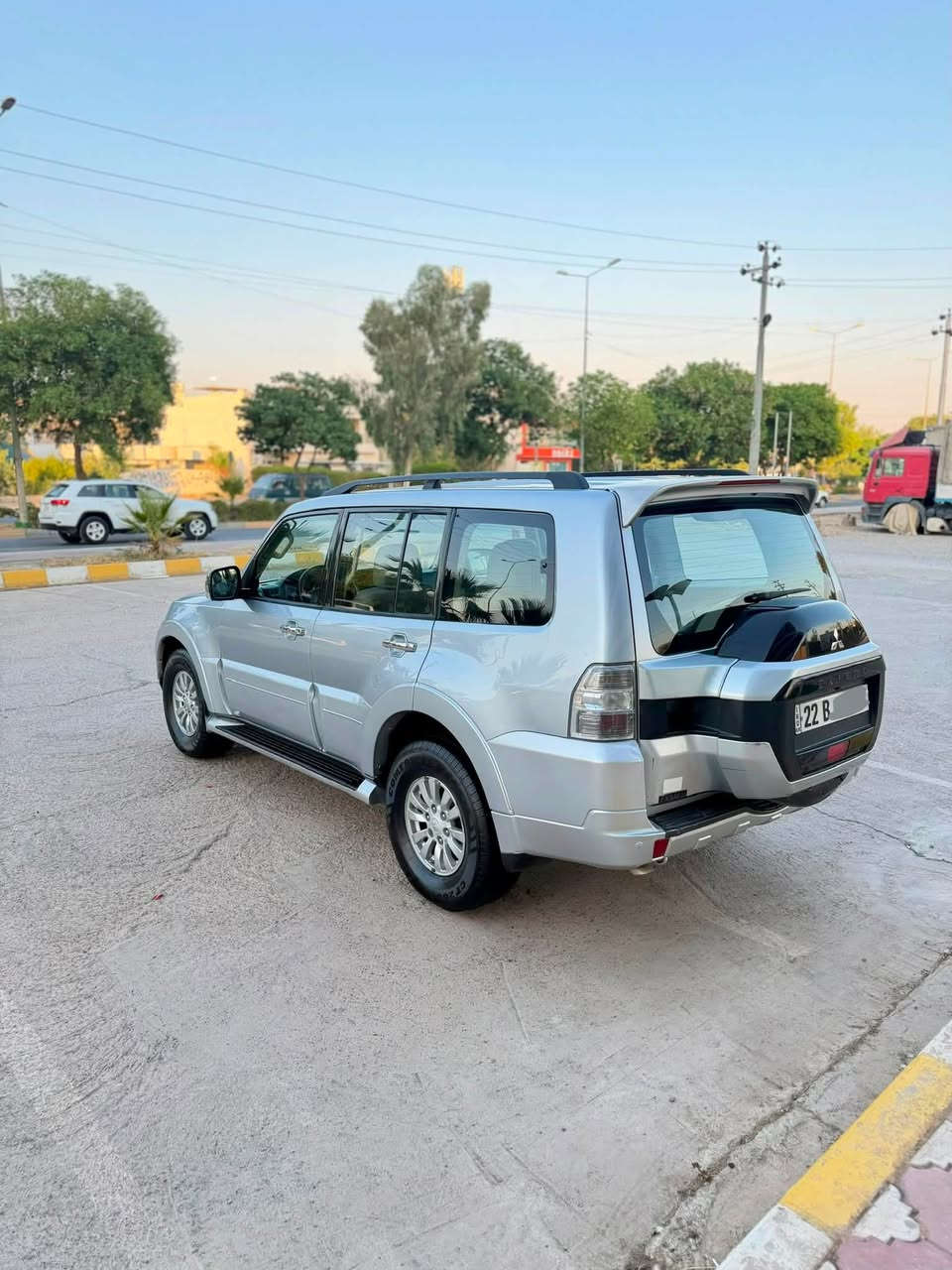 باجيرو 2015
دبل اكسل(فور ويل)ضد التزحلق 3 مقاعد 💺 كوشن تبريد مركزي مرآة عامودي شاشة ايباد كاميرا مصابيح 💡 زينون 4 تايرات جديدة رقم الماني بشرط تحويل ووكالة موجودة صورة السونار 2 قطعتين و بقعة وحدة صبغ مكينة ممفتوحة كل الجسم على الشركة 
مكان:كلار
*********** 
سعر:128$ ومعامله

باجيرو 2015 
ده بل اكسل دزه خليسك 3 ريز كوشين تبريد مركزى اوينه شفت شاشه ايبات كاميره لايت زينون 
4 تاير تازه يه ره قم الماني ره قم اربيل  شرت تحويل و وه كاله سونرم داناوه 2 بارجه و په له يه سبوخه مكينه نكراوه تو. هه مو كياني بشرت 

شوين كه لار 
128$ معامله 
***********
