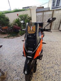شحن • ٦ بطاريات • موديل ٢٠٢٦
