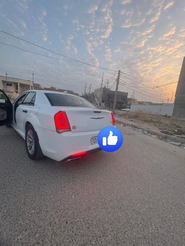 اوباما                   السعر 135
2017.            ***********
معلايه 2019
رقم بغداد انكليزي 
فئه الC
السياره فول عده الفتحه 
ويل مكسيكي الاصلي 
مكينه كير خير من الله 
حادث امريكا باب خلف سايق وبنيد مبدلات وبيها طخات بالعراق ……………

السياره ماشي بمعاملتها مال قرار 102
