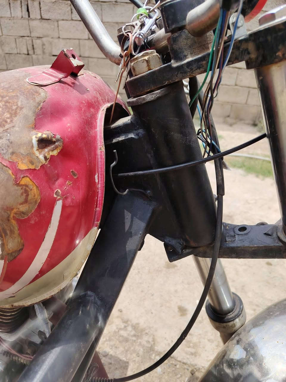ستوته للبيع في ناحيه الزاب الاسفل  السعر 850 وبيها مجال ***********

