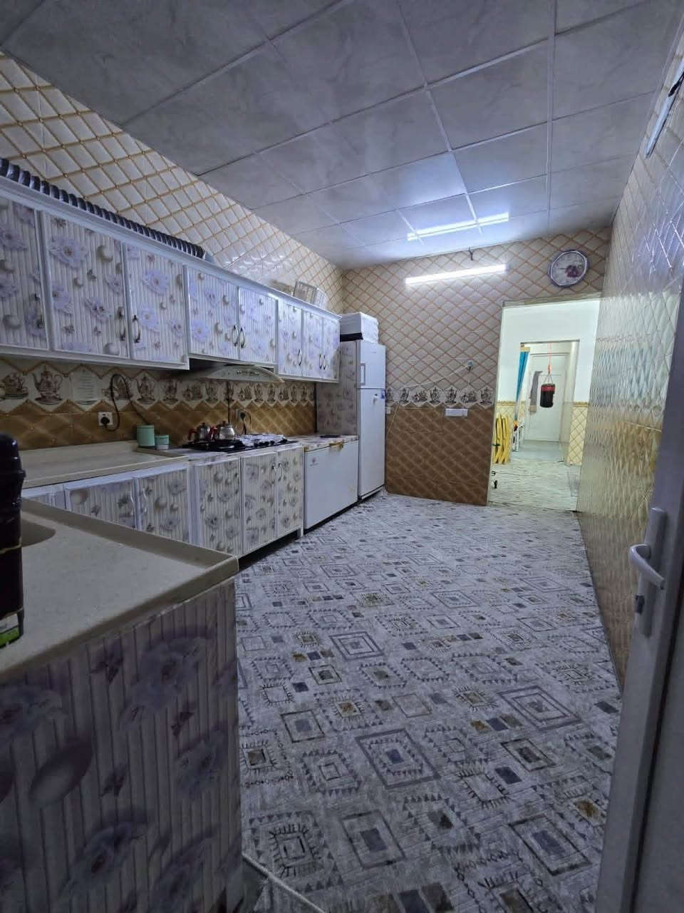 بەلاش بەلاش بەلاش
نرخێكی زۆر گونجاو
خانویەكی زۆر جوان

 ماڵی فەقیرم. بۆ هێناون
💵💸💵💸285 گەڵاو مامەڵە
بەس نرخی زەویەكەیە
ماڵی فەقیرە

🔴135 م فول كاشی
كۆڵانی فراوان
نزیك جادە
ڕو خۆری بەیانی

🔵 دوو ژوری نوستن
🔵میوانێكی گەورە
🔵مەتبەخ فول كاشی
🔵هۆڵیكی گەورە
🔵مشتەمەلات

بەناوی خوای گەورە
خانو بۆ فرۆشتن
كەلار گەڕەكی حەمرین
كۆدی ڕیكلام 2006

🟣ڕوبەری 133 م
🟣ڕو لەخۆری بەیانی
🟣كۆڵانی فراوانە
🟣كۆڵانی مەجاریە

🌐نزیك جادە
🌐نزیك قوتابخانە
 🌐نزیك خەدەمات

🔴عەڕزی بیناكە كاشیە
🔴دیواری مەترو بیست كاشیە
🔴مەتبەخ و مشتەمەلاتی تاسەقف كاشیە 
🔴سەقفی جبسن بۆردە

🔵خانوەكە سەقفی ساندویچ پەنەڵە كۆنكرێت نیە

پێك دێت لەم بەشانە

میوان
دوو نوستن
مەتبەخ
هۆڵێكی گەورە
مشتەمەلات

خانوەكە بەگشتی خانویەكی جوانە
ماڵی دۆستە
نرخی گونجاوە

🌹🌸🌹🌸🌹🌸🌹🌸🌹🌸🌹🌸🌹

‎بۆزانیاری زیاتر یان زانینی  نرخ  پەیوەندی بەم ژمارانەی خوارەوە 
‎بكەن

✳️✳️✳️✳️✳️✳️✳️✳️✳️❎❎❎❎

***********☎️📞
***********☎️📞

‎یان. سەردانی نوسینگەكەمان بكەن
‎كەلار سەرجادەی كفری💎

‎نزیك نەخۆشخانەی شاری پزیشكی 🏢گەرمیانی ئەهلی
‎نوسینگەی كوردستان

***********
***********
